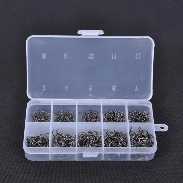 2b7b3f4505e94b835b8235616d8faf5c.webp 500 600Pcs High Carbon Steel Gold Black Barbed Carp Fishing Hook 10 Sizes 3 12 Sharp Ultrapoint Fishing Hooks Set With Eye